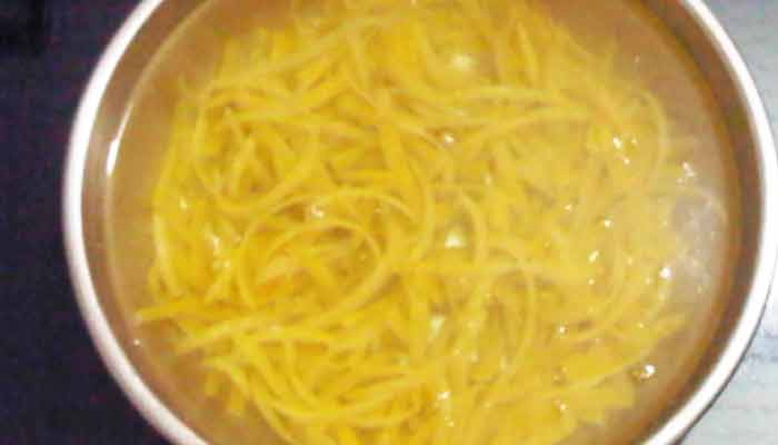 柚子皮煮水止咳的做法 柚子皮煮水的做法