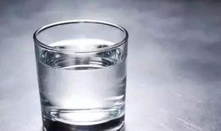 吃什么可以解酒（吃什么可以解酒护胃）