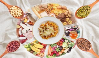 血糖高不能吃什么食物一览表 血糖高不能吃什么食物一览表血糖高的人能喝酒吗