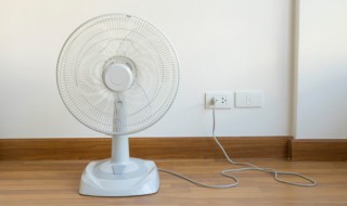 风扇如何清洗（涡轮风扇如何清洗）