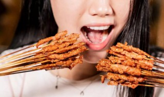 吃撑怎么办（老是把自己吃撑怎么办）