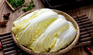 晚上适合吃什么菜（晚上适合吃什么菜?）