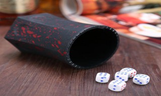 酒吧5个骰子玩法及讲解 酒吧5个骰子玩法及讲解豹子顺子
