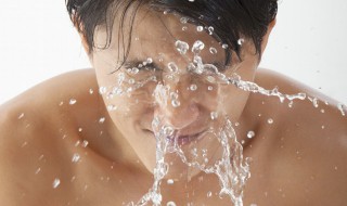 男生怎样美白皮肤（男生怎样美白皮肤最有效的方法）