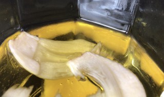 如何判断食用油已霉变 食用油如何判断发霉