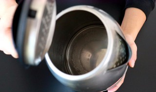 白醋除水垢方法（热水瓶白醋除水垢方法）