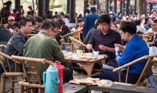 什么叫摆龙门阵（摆龙门阵是干什么的）
