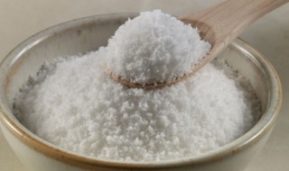 盐过了保质期三年了还能吃吗（盐过了保质期一年还能吃吗）