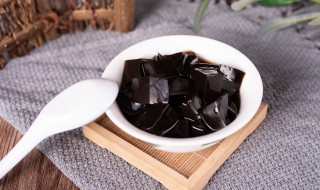 凉粉凝固了太软怎么办（凉粉做软了已经凝固怎么补救）