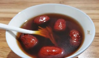 姜丝红枣茶的功效与作用（姜丝红枣茶有什么功效）