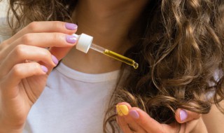 瘦脸精油功效及注意事项有哪些（瘦脸精油功效及注意事项有哪些图片）