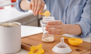 中老年奶粉小孩可以喝吗 中老年奶粉小孩可以喝吗一天几次
