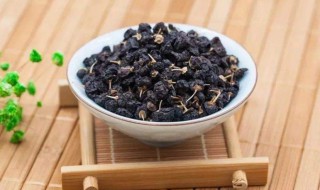 黑枸杞的功效与吃法（黑枸杞的功效与吃法大全）