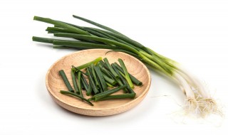 葱根煮水的功效（芫荽根葱根煮水的功效）