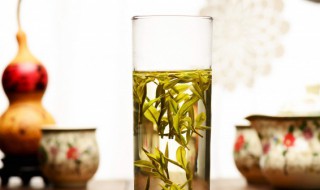 女人喝红茶好还是绿茶好 40岁女人喝红茶好还是绿茶好
