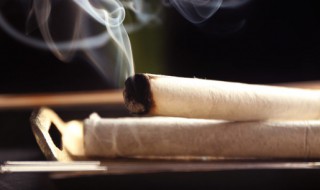 艾灸的好处与功效女人（艾灸的好处与功效女人妇科）