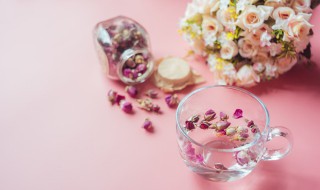 孕妇可以喝玫瑰花茶吗（孕妇可以喝玫瑰花茶吗对胎儿有影响吗）