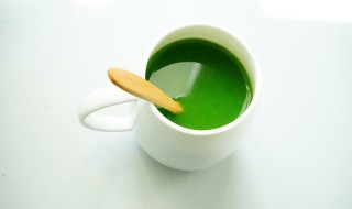 青汁的功效和作用 山本汉方大麦若叶青汁的功效和作用