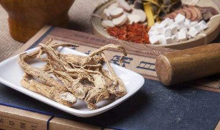 花旗参的功效与作用吃法（花旗参的功效与作用吃法可以和,鸽子）