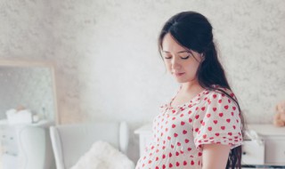 孕妇可以吃话梅干吗 孕妇可以吃话梅干吗对胎儿有影响吗