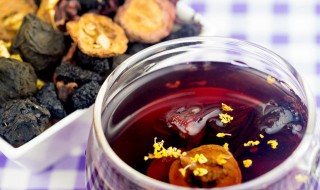 喝酸梅汤的好处（喝酸梅汤的好处与功效）