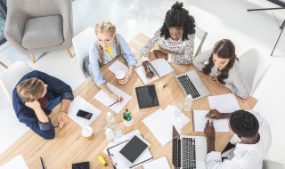 响亮霸气要押韵的口号（响亮霸气要押韵的口号适合运动会）