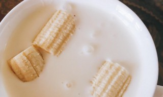 酸奶加香蕉敷脸的好处（香蕉酸奶可以敷脸上吗）