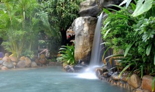 夏天泡温泉好吗（夏天泡温泉好吗女生）