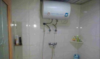 厨房卫生间远热水器怎么选（厨房卫生间离的远怎么安燃气热水器）