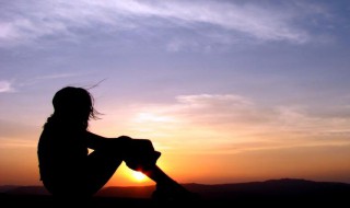 没有人依靠的心酸句子 没有人依靠的心酸句子累了