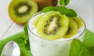 猕猴桃和香蕉酸奶能一起吃吗（猕猴桃和香蕉酸奶能一起吃吗）