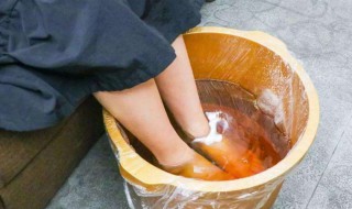 脚底按摩有什么好处（睡前脚底按摩有什么好处）