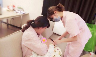 产妇月子里能吃月饼吗 坐月子可以吃月饼吗?母乳喂养