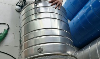 水塔如何清洗（水塔如何清洗污垢）