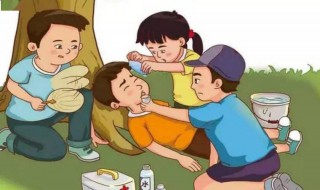 中暑需遵守的饮食禁忌（中暑需遵守的饮食禁忌是）