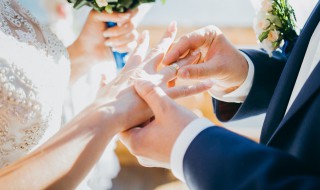 裸婚是代表什么意思（裸婚怎么理解）