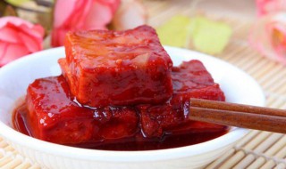 腐乳不能和什么一起吃（豆腐乳不可以跟什么一起吃）