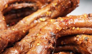 鸭脖不能和什么同食