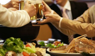 打了疫苗可以喝酒吗（打了hpv疫苗可以喝酒吗）