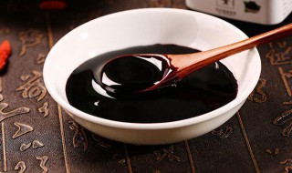桑葚膏哪些人不能吃（桑椹膏适合什么人吃）