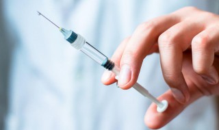 打完疫苗多久可以吃药（十个月宝宝打完疫苗多久可以吃药）