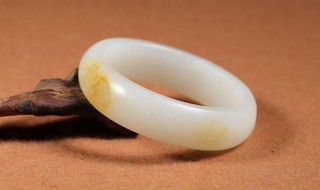 玉鉴别方法 玉石的鉴别方法