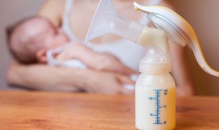 冷冻母乳如何解冻加热 冷冻母乳如何解冻加热水温