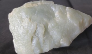 玉石原石鉴定方法（玉石原石鉴定方法视频）