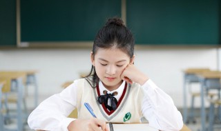 开学了适合发朋友圈的句子（开学了适合发朋友圈的句子搞笑）