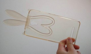 手机壳发黄用什么能洗白 手机外壳发黄怎么洗才能变白