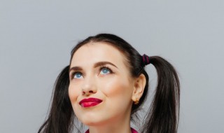 简单顺口的英文名女（简单顺口的英文名女孩阳光）