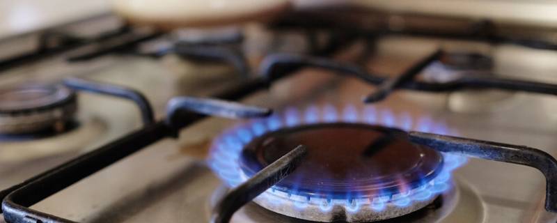 闻到煤气味道后应立刻怎么做 闻到有浓烈的煤气味时应该立即怎么做