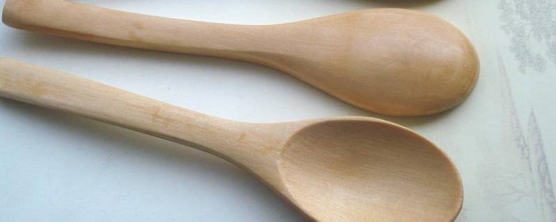 木勺子第一次用怎么处理（第一次用木勺子应该注意什么）