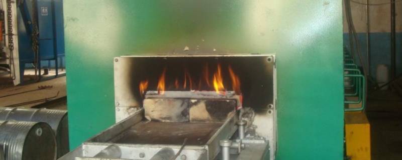 油淬火和水淬火哪个硬度高（油淬火和水淬火哪个硬度高些）